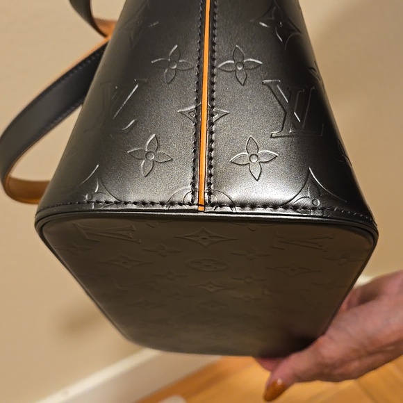 LOUIS VUITTON EMPREINTE Montaigne Noir Tote & Wallet - Picture 10 of 17